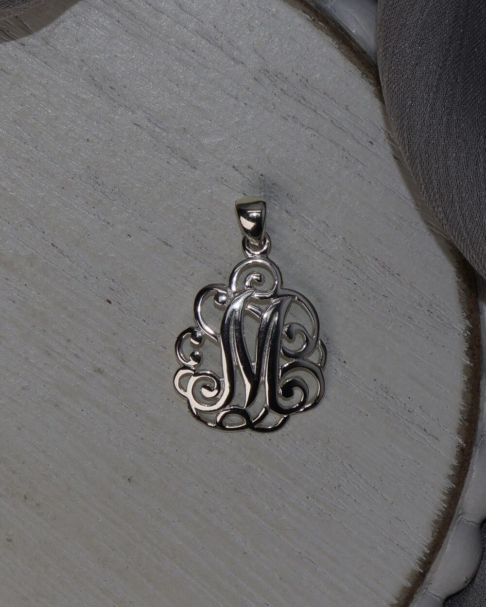 IBB Sterling Silver Letter M Pendant 1.37G / 1in